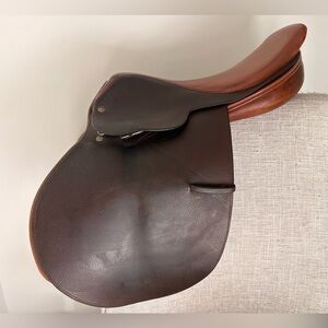 Crosby Close Contact English  Saddle, Two Toned Leather